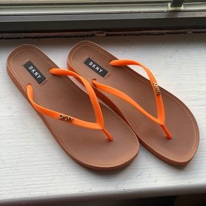 DKNY flip flops